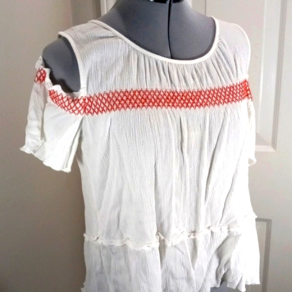 My Michelle Sz Med White Cropped Top with Rust cross-stitch - Picture 5 of 9